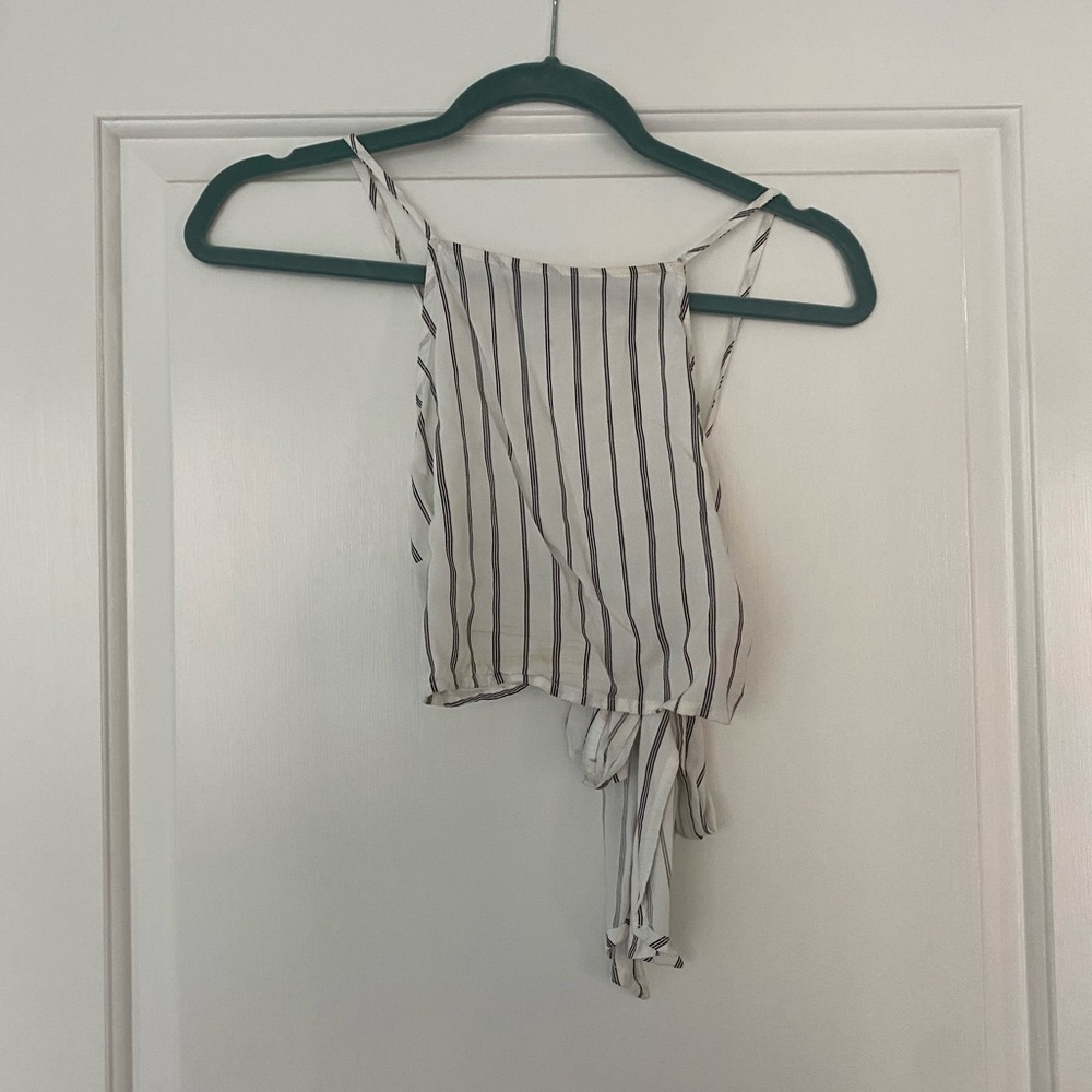Crop top tank top, size small